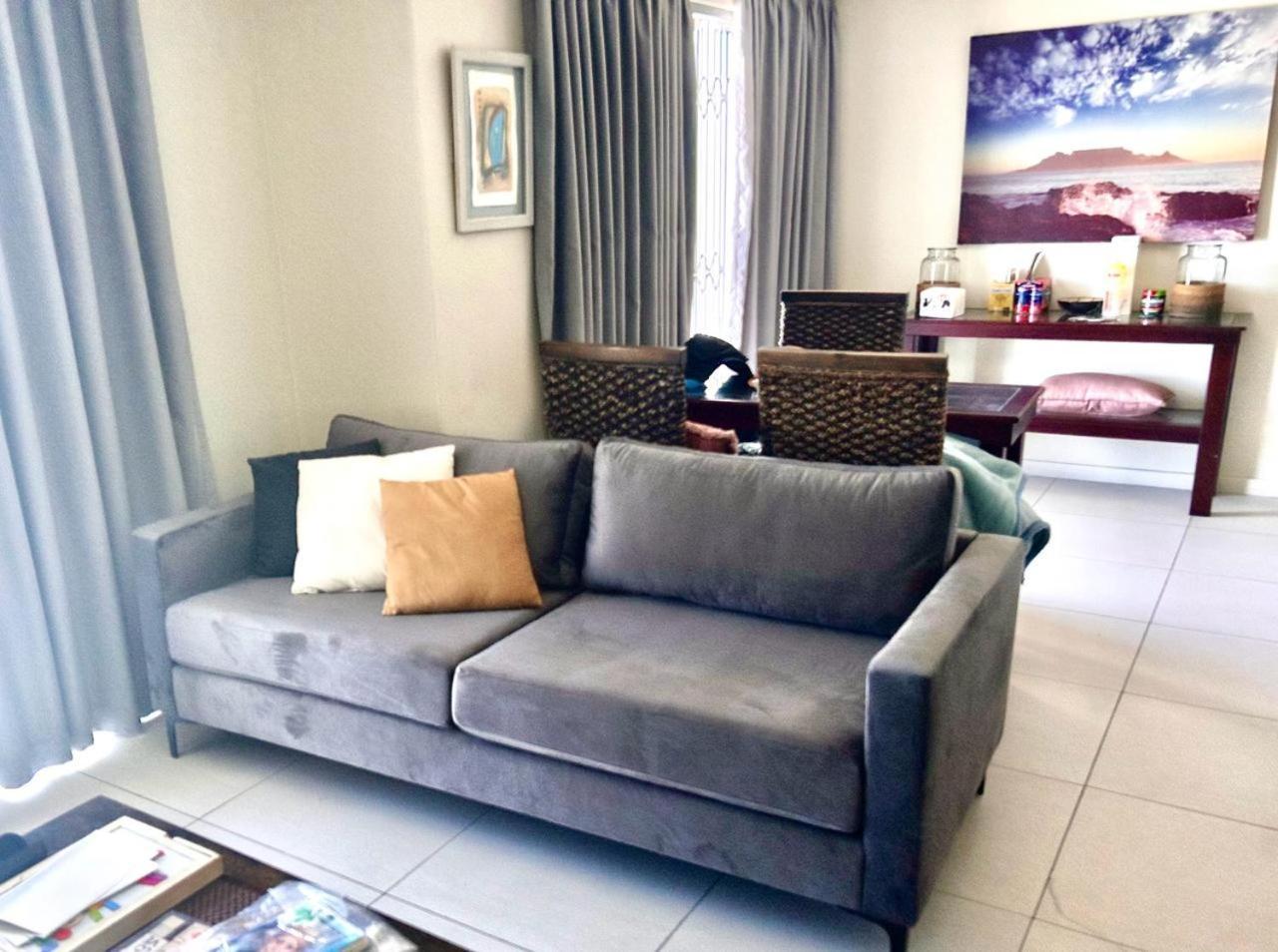 Cape Town Beachfront Accommodation In Blouberg Bloubergstrand Exterior photo