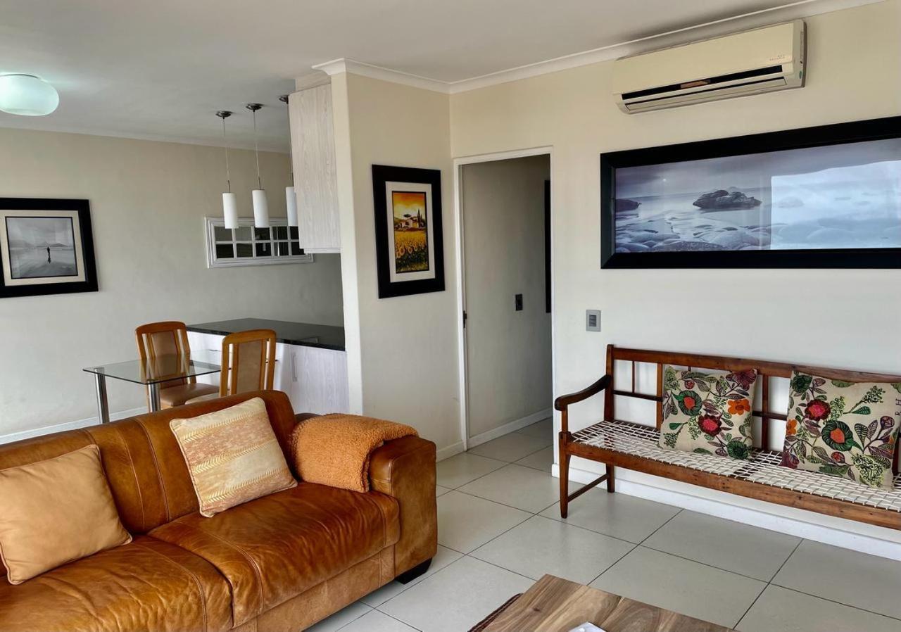 Cape Town Beachfront Accommodation In Blouberg Bloubergstrand Exterior photo