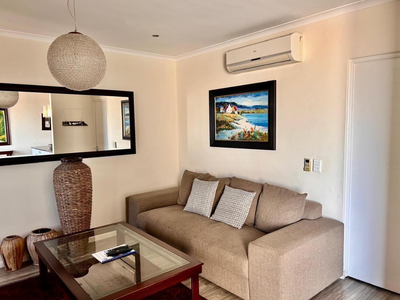 Cape Town Beachfront Accommodation In Blouberg Bloubergstrand Exterior photo