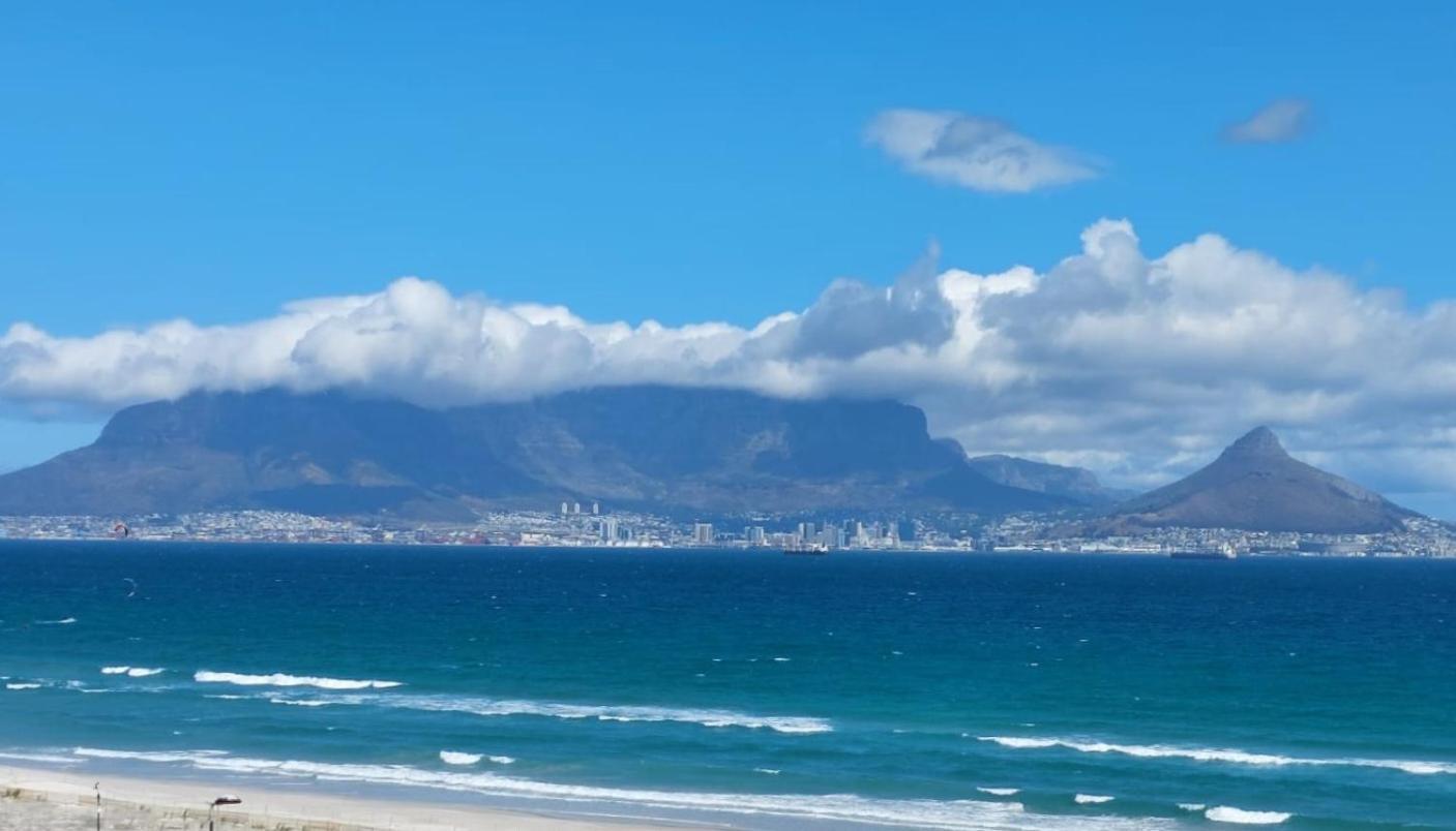 Cape Town Beachfront Accommodation In Blouberg Bloubergstrand Exterior photo