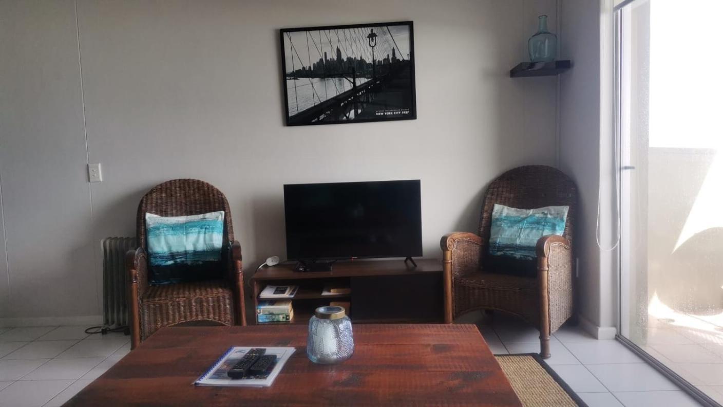 Cape Town Beachfront Accommodation In Blouberg Bloubergstrand Exterior photo