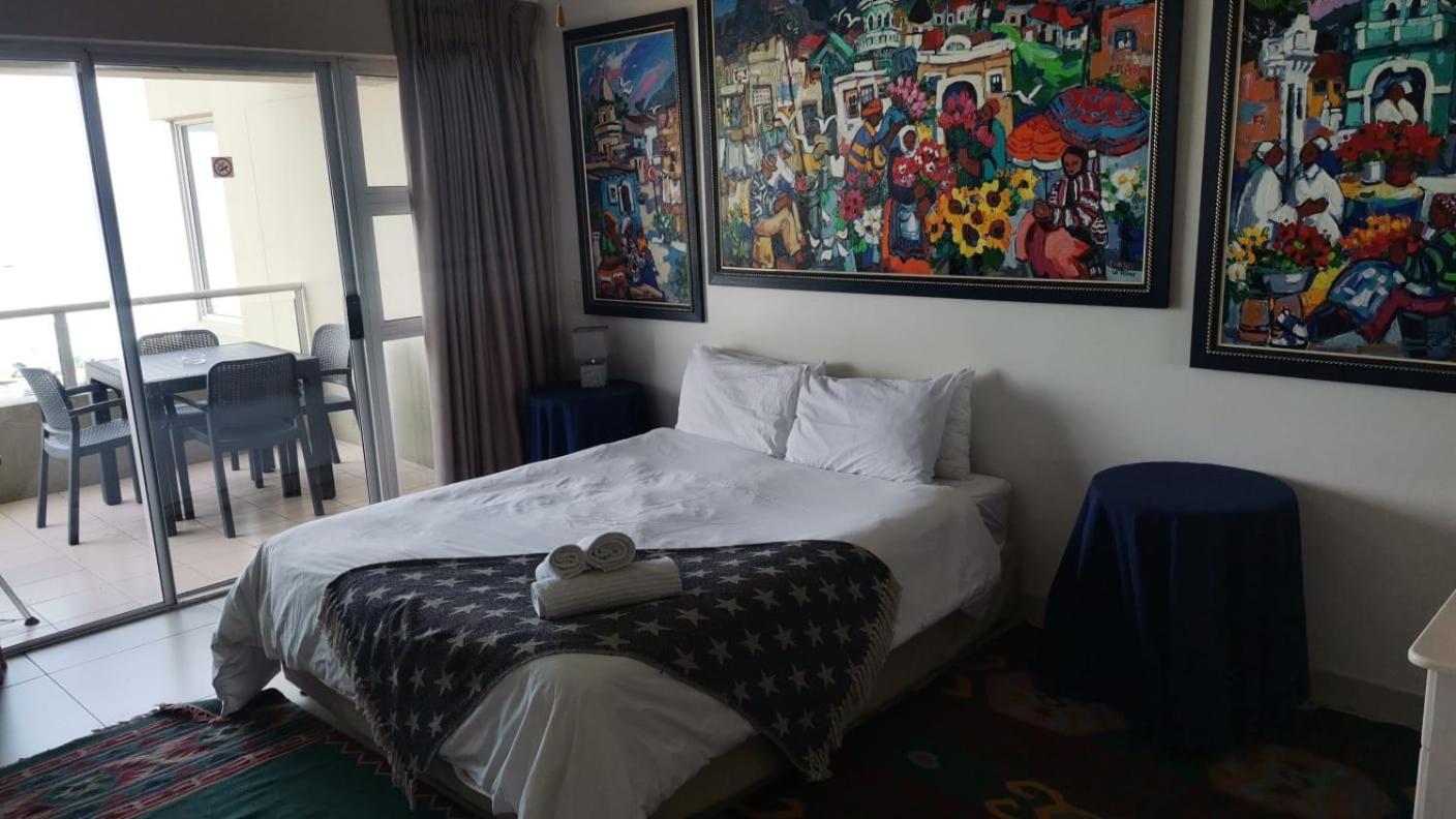 Cape Town Beachfront Accommodation In Blouberg Bloubergstrand Exterior photo