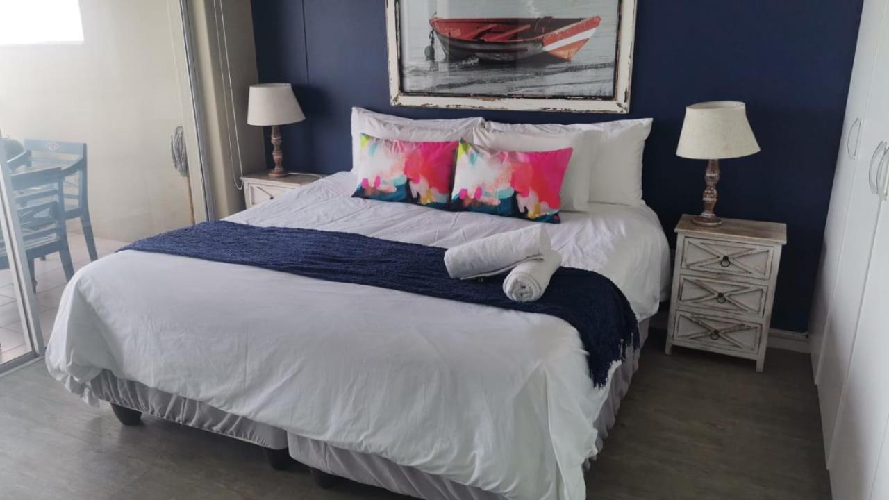 Cape Town Beachfront Accommodation In Blouberg Bloubergstrand Exterior photo